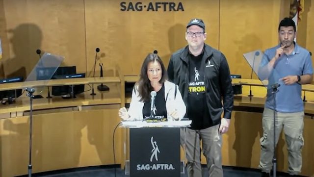 SAG-AFTRA President Fran Drescher alongsideDuncan Crabtree-Ireland, SAG-AFTRA's chief negotiator.